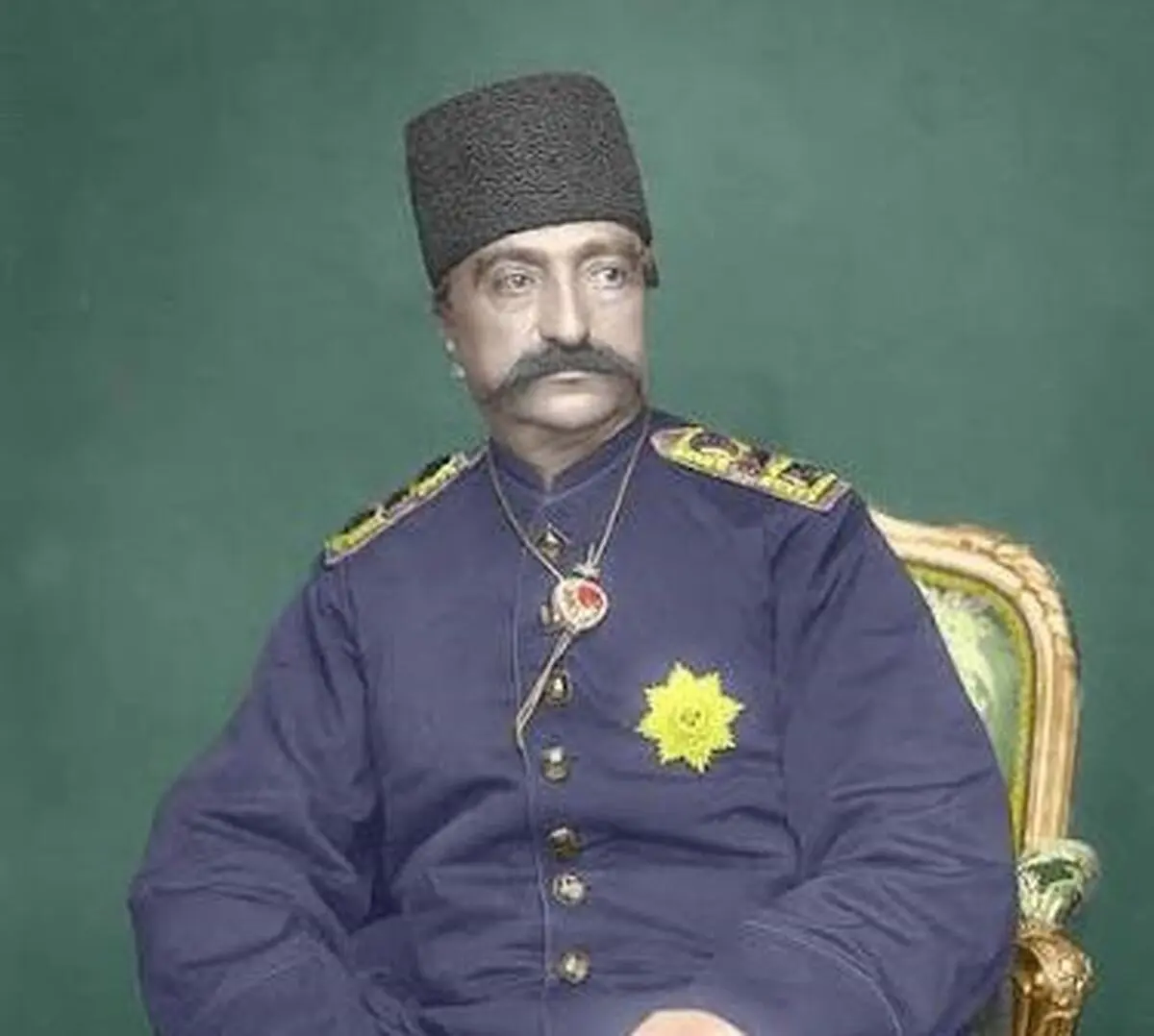 سفر در زمان؛ یکی از قدیمی‌ترین عکس‌های ناصرالدین شاه در دهۀ 20 سالگی‌اش 