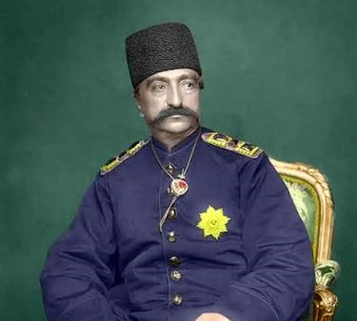 سفر در زمان؛ یکی از قدیمی‌ترین عکس‌های ناصرالدین شاه در دهۀ 20 سالگی‌اش 