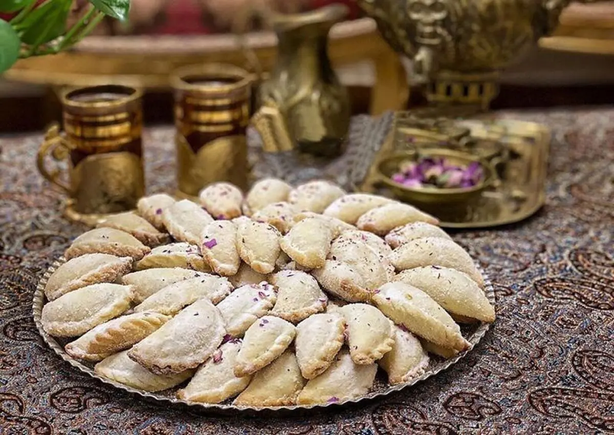 قطاب کرمانی؛ شیرینی کهن از دیار کریمان


