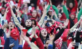 نامه فیفا درباره حضور بانوان، لیگ را بدون تماشاگر کرد