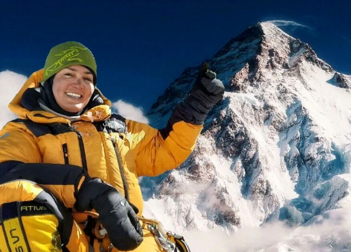 فتح چهارمین قله بلند دنیا توسط افسانه حسامی‌ فر، کوهنورد ایرانی

