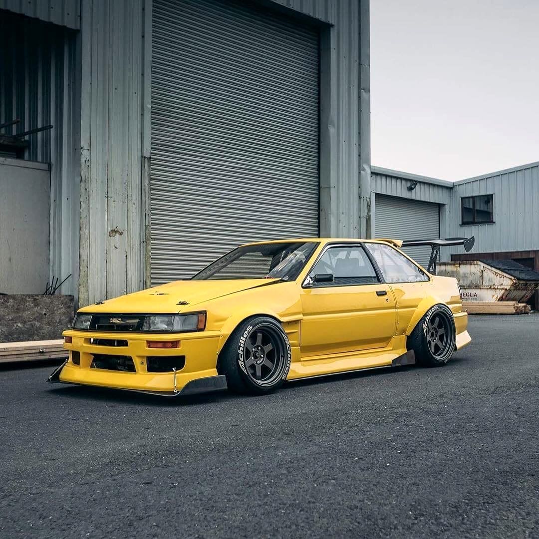 تویوتا AE86