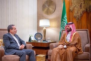 دیدار عراقچی با بن سلمان/ ویدئو