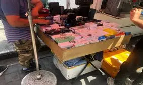 کلاهبرداری در روز روشن؛ روزانه ۵  میلیون تومان درآمد دستفروشان پاساژ علاءالدین