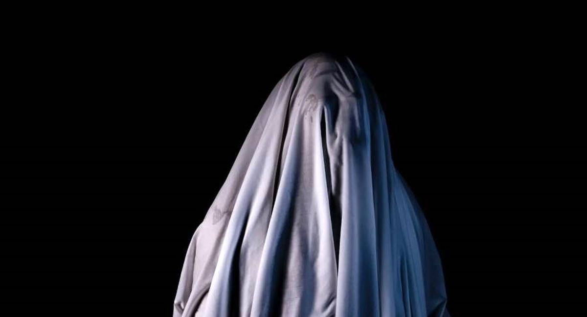 خرافات شیک؛ احضار روح و فرشته نگهبان فقط ۷/۵ میلیون!/ ویدئو