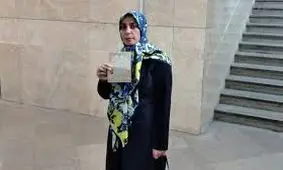 چرا حمیده زرآبادی بدون چادر برای انتخابات ریاست جمهوری ثبت نام کرد؟/ ویدئو