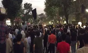 شعارهای تند مردم در چند شهر کردستان/ چند زخمی در دیواندره/ لیدرهای اعتراضات بازداشت شدند/ گزارشی از تجمعات در مشهد،‌ رشت، اصفهان و کرج
