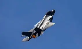 علت فرود اضطراری جنگنده کره جنوبی برخورد عقاب ۱۰ کیلوگرمی اعلام شد