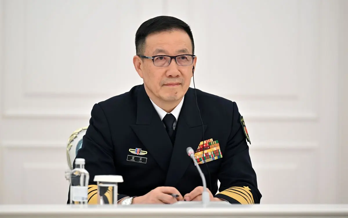 وزیر دفاع چین:  خط و نشان چین برای آمریکا |   با ایران توافق انرژی داریم و کشتی‌ها نباید توقیف شوند |   تنگه هرمز برای چین باز است