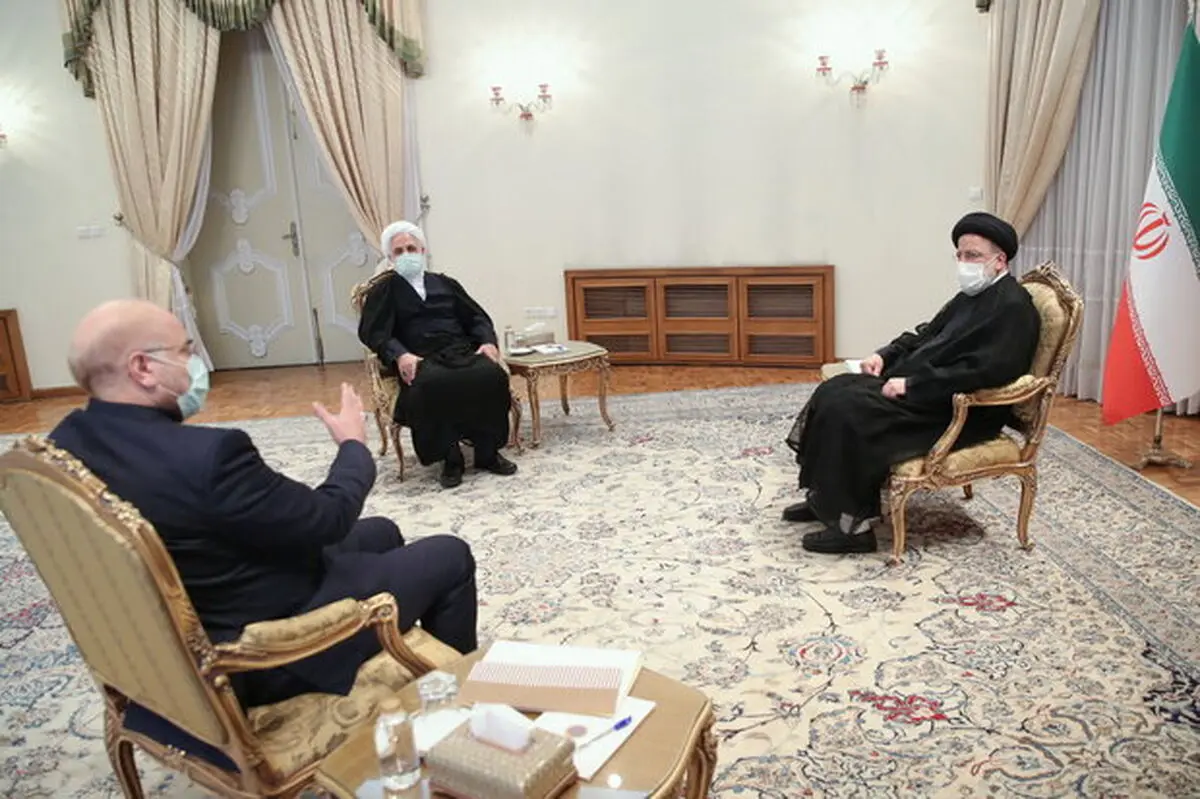 عملکرد متفاوت قوای سه گانه در مبارزه با فساد

