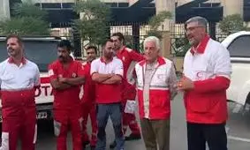 حضور رضا کیانیان در جمع امدادگران هلال احمر/ ویدئو