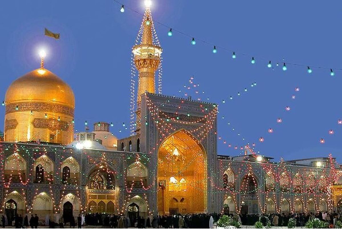 تصویر سال ۱۲۶۷ هجری شمسی از مراسم عزاداری عاشورا در حرم مطهر رضوی