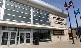 بازداشت یک نفر در پی تهدید به تیراندازی در صورت پیروزی ترامپ