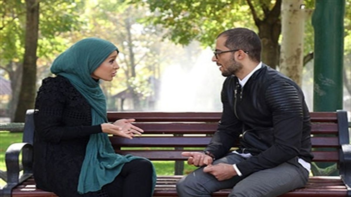 در گفتگو با همسر یکدندگی نکنید