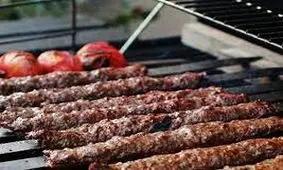 گیر کردن سیخ کباب در بدن دختر بچه شش ساله