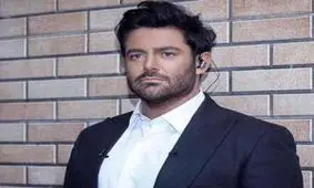 محمدرضا گلزار برای بازسازی مدرسه میناب داوطلب شد