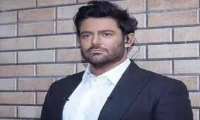 محمدرضا گلزار برای بازسازی مدرسه میناب داوطلب شد