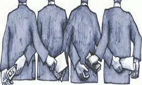  فساد در جمهوری اسلامی سیستماتیک نیست/ لباس سفید است که آلودگی را نشان می‌دهد

