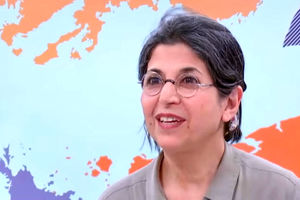 «فریبا عادل‌خواه» زندانی دوتابعیتی ایرانی - فرانسوی به مرخصی آمد