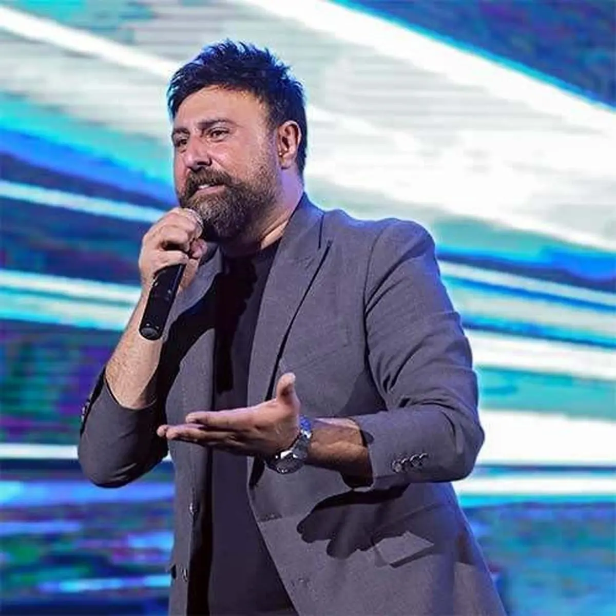  من از جنـگ نمی‌ترسم ولی از پرپر شدن دختران میناب چرا

