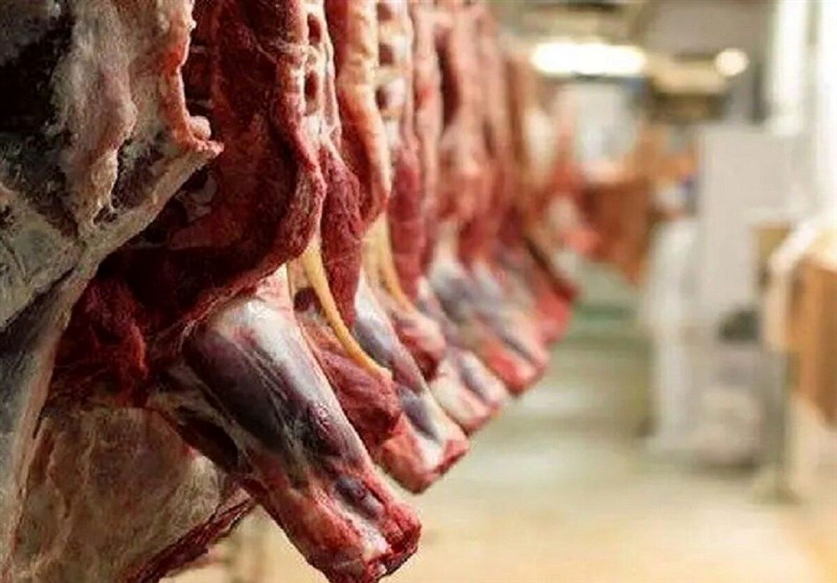  گوشت گرم از فهرست کالاهای اساسی خارج شد 