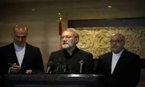 واکنش جالب علی لاریجانی به قطع برق در نشست خبری در لبنان/ ویدئو