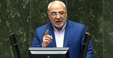 حاجی‌دلیگانی: ۴۰۰۰ نیروهای دولت قبل در حال اخراج هستند/ این جوانان انقلابی به امید اینکه شغل دارند، ازدواج کردند/ قالیباف: هیات عمومی دیوان عدالت اداری می گوید از اساس استخدام اینها غیرقانونی بوده است/ ویدئو