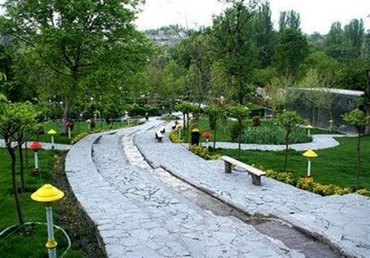 استقرار ماموران لباس شخصی در پارکهای تهران