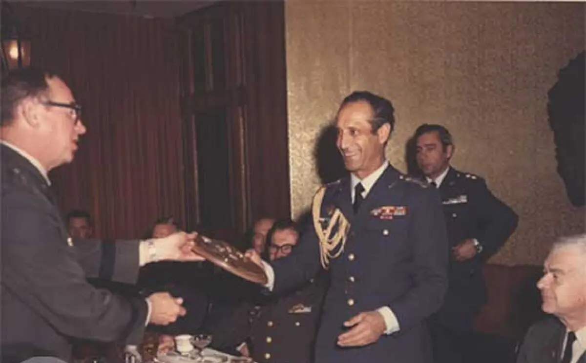 درباره ارتشبد محمد خاتمی همسر فاطمه پهلوی