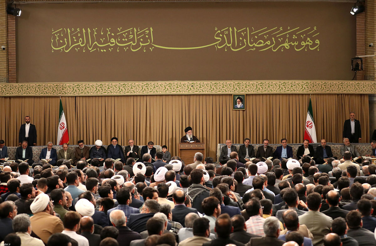 مراسم انس با قرآن در اولین روز از ماه مبارک رمضان در حضور رهبر انقلاب / ویدئو