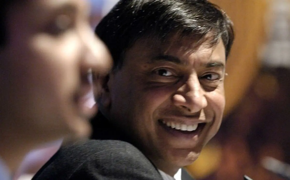 پولدارترین مرد بریتانیا از انگلیس رفت! 

