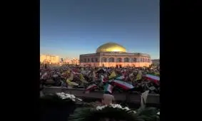 شعار «حیدر حیدر» جمعیت عظیمی از مردم در میدان انقلاب تهران/ ویدئو