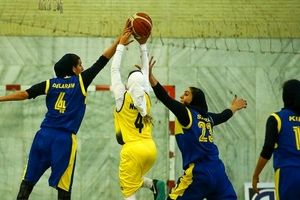 پیروزی گروه بهمن در دیدار حساس لیگ بسکتبال زنان 
