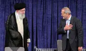 حضور رئیس جمهور در مراسم تشییع رهبر شهید/ ویدئو