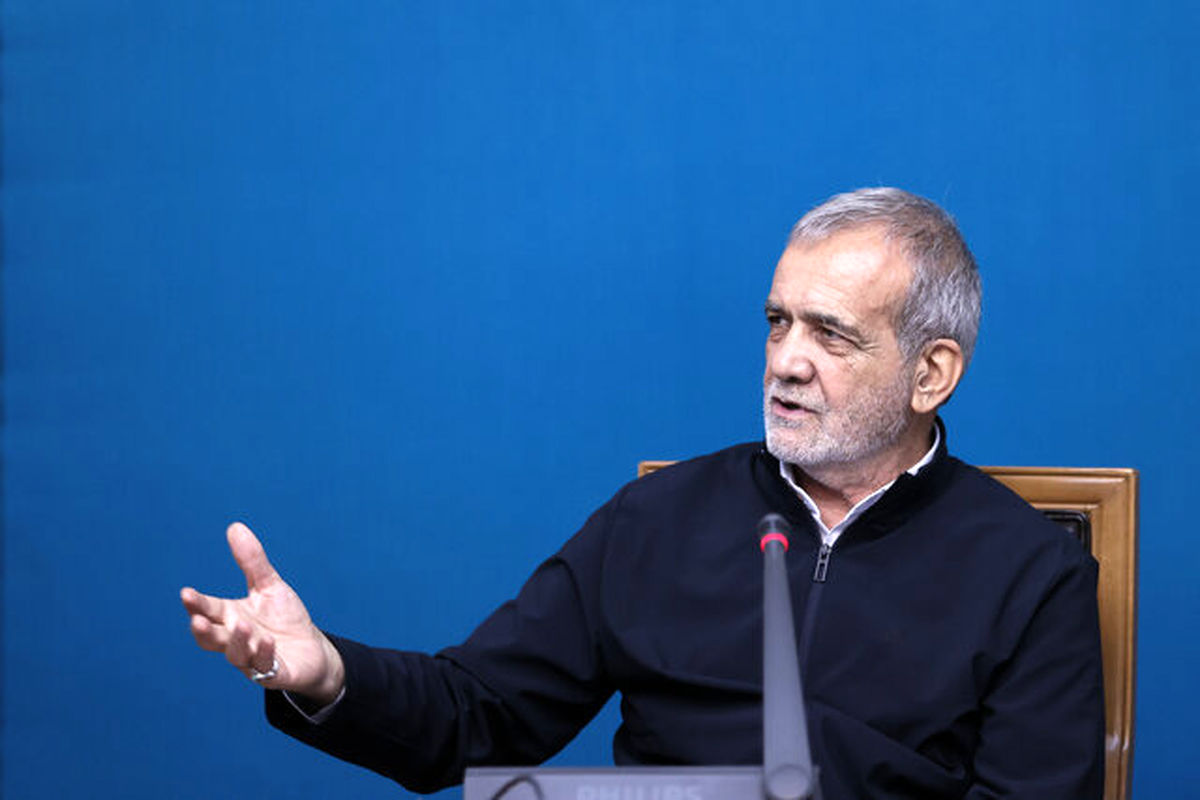 رئیسجمهور: با هیچکس دعوا نداریم/ هر کس برای سربلندی ایران تلاش کند با دولت است، حتی اگر به ما ناسزا بگوید