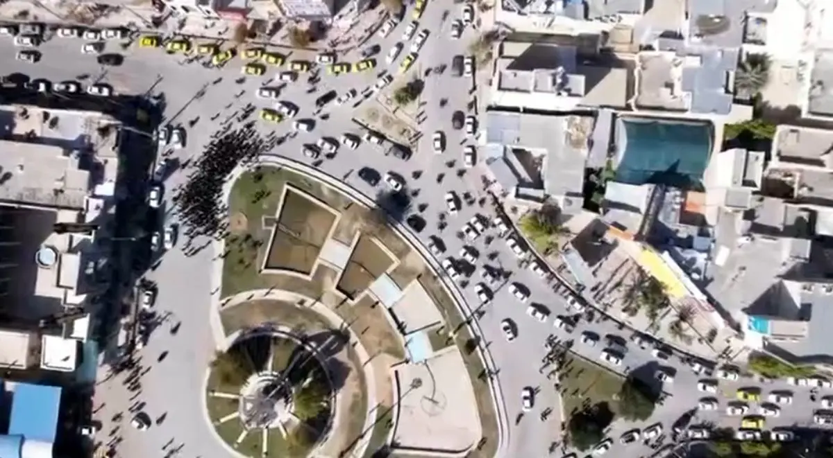 رسانه‌های ضدایرانی این جمعیت‌های کوچک 100 نفره را اعتراض کل مردم یک شهر می‌نامند