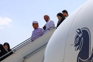 انجام ۱۰ پرواز از مدینه به مشهد در روز جاری

