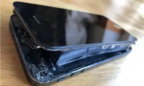 خطر باتری های فرسوده موبایل را جدی بگیرید