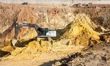 خاک کربلا بعد از ۱۴۰۰سال از عمق ۱۰متری بیرون آمد/ ویدئو