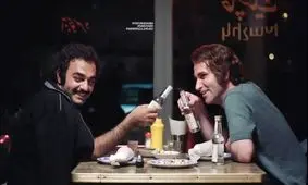 انتقاد مجری صداوسیما از نشان دادن شرایط اقتصادی خوب قبل از انقلاب در سریال تاسیان/ ویدئو