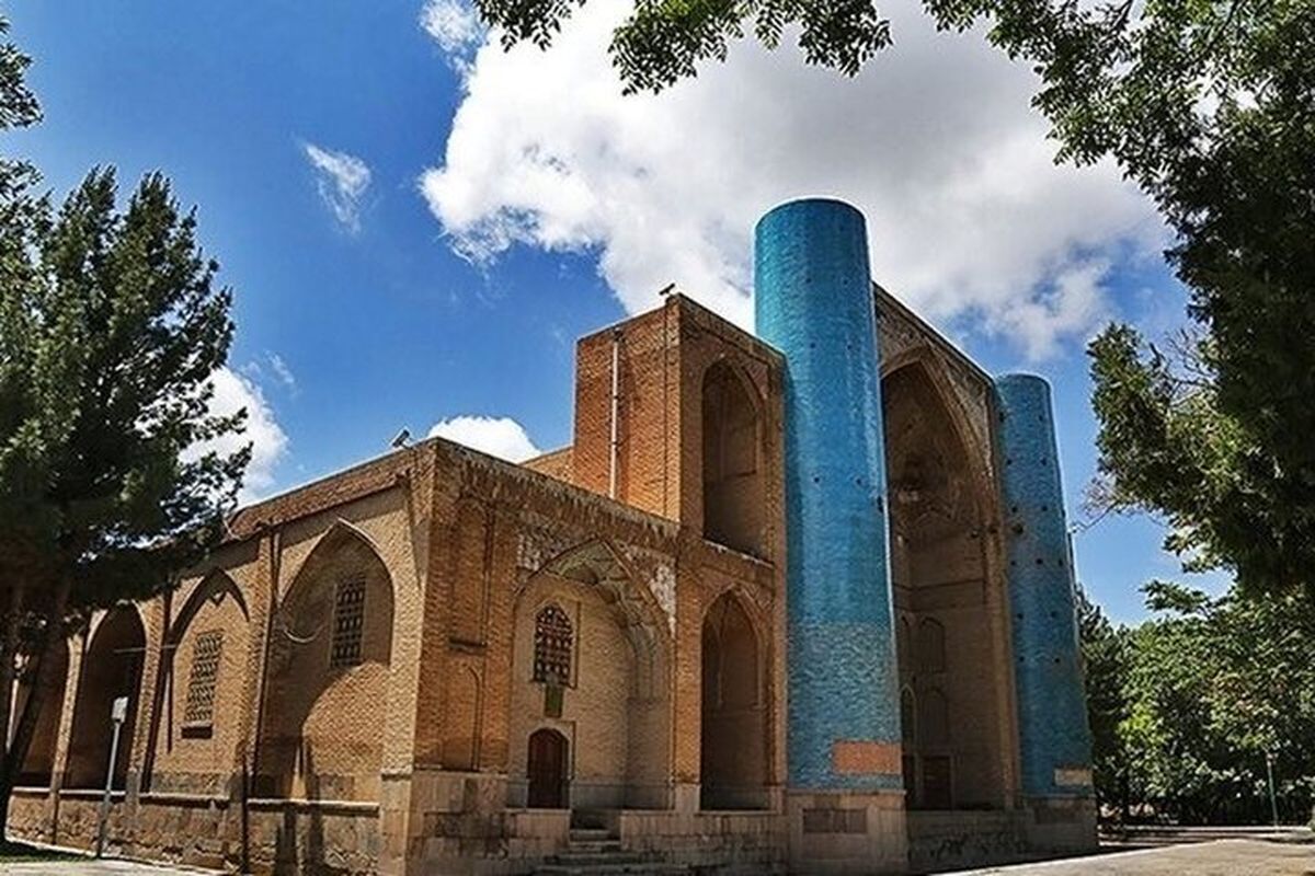 طی مراحل ثبت جهانی بقعه شیخ شهاب الدین اهری برای ارائه به یونسکو