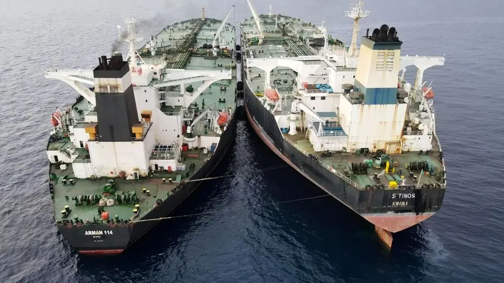 شوک به واشنگتن: ۴ کشتی مرتبط با ایران محاصره دریایی آمریکا را در هم شکستند!