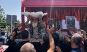 تشییع نوزاد شهید در اصفهان