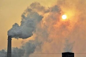 اظهاراتی ترسناک در رابطه با آلودگی هوای تهران/ مازوت چیست و چه آسیبی به سلامتی انسان ها می زند؟