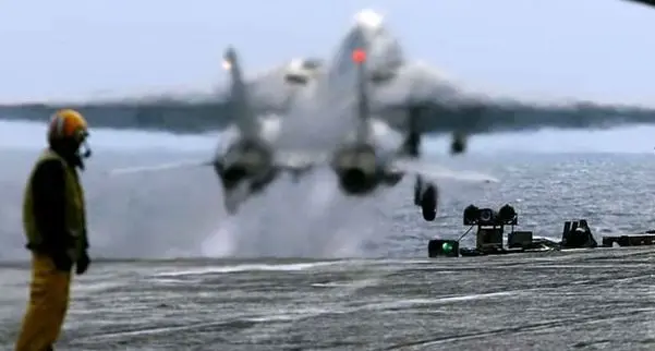 نقشه ترسناک ترامپ برای جنگ با ایران/ «کمربند استراتژیک دوربرد» چیست؟/ ایران این گونه می تواند در جنگ شگفتی ایجاد کند