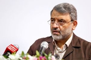 استفاده از ظرفیت اساتید و دانشجویان صاحب نظر در راستای رفع مشکلات شهری