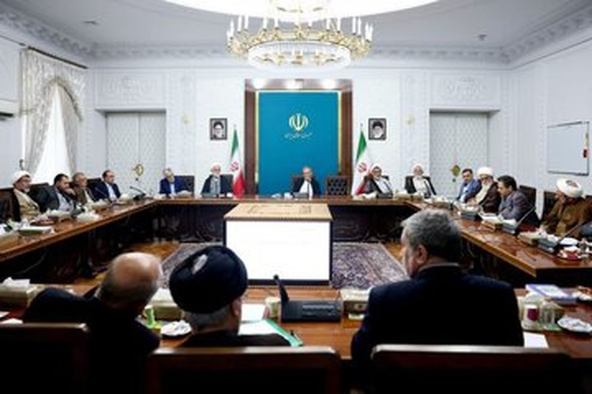  حداد عادل، پزشکیان و اژه ای در قاب جلسه شورای عالی انقلاب فرهنگی/ تصاویر 