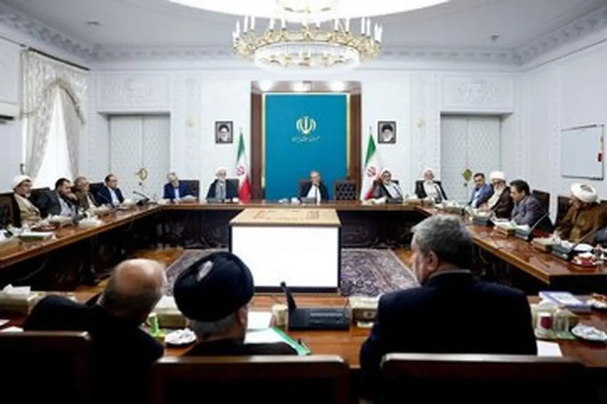 حداد عادل، پزشکیان و اژه ای در قاب جلسه شورای عالی انقلاب فرهنگی/ تصاویر