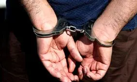 ۷ بلایی که راه رفتن موقع غذا خوردن سرتان می‌آورد