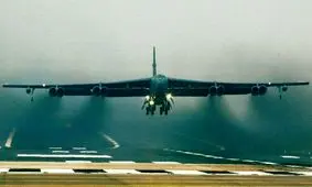 حمله آمریکا به ونزوئلا آغاز شد؟ / تلاش ترامپ برای تغییر مادورو